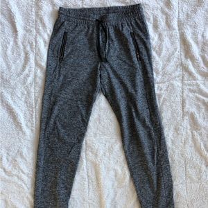 NWOT Athleta Joggers - size M Tall